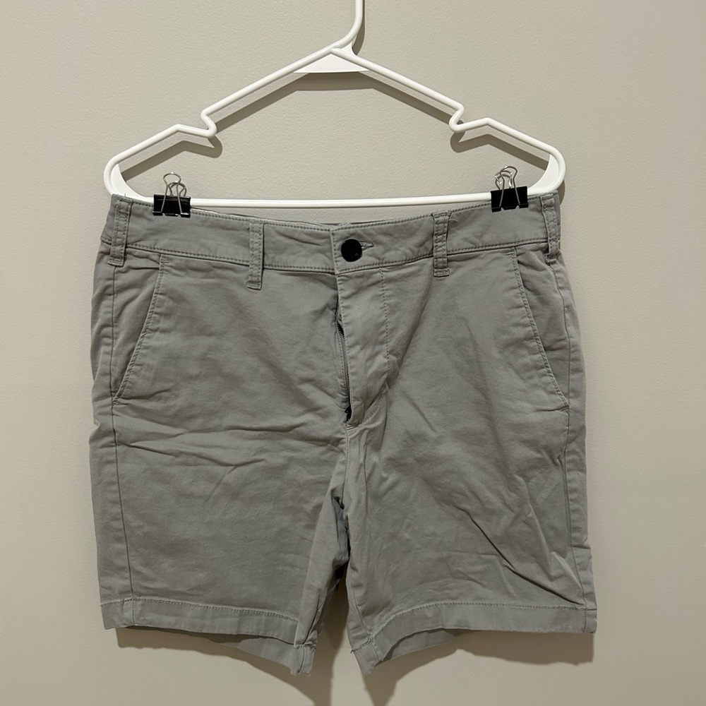 Hollister Men’s 7” Shorts - M